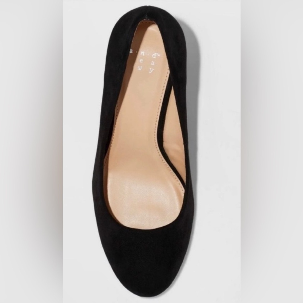 A New Day Dot Round Toe Black Wedge Heels - Picture 2 of 11